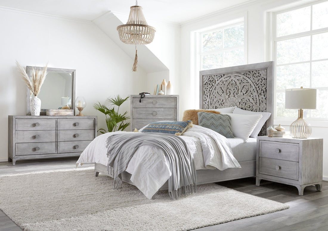 "Boho Chic Bedroom Set with vibrant colors and eclectic designs" | Vrxco.com