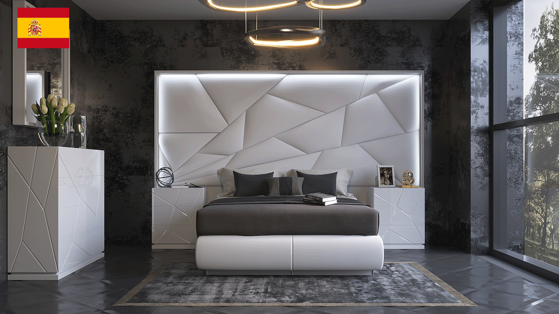 Majesty Bedroom Set with light and Kiu cases for elegant bedroom design | Vrxco.com