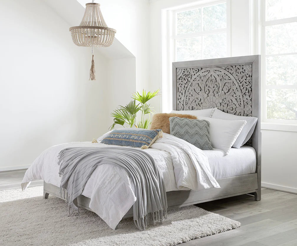 "Boho Chic Bedroom Set with vibrant colors and eclectic designs" | Vrxco.com